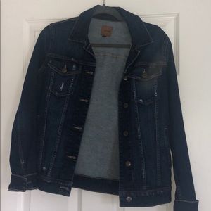 Dark wash Joe’s jean jacket